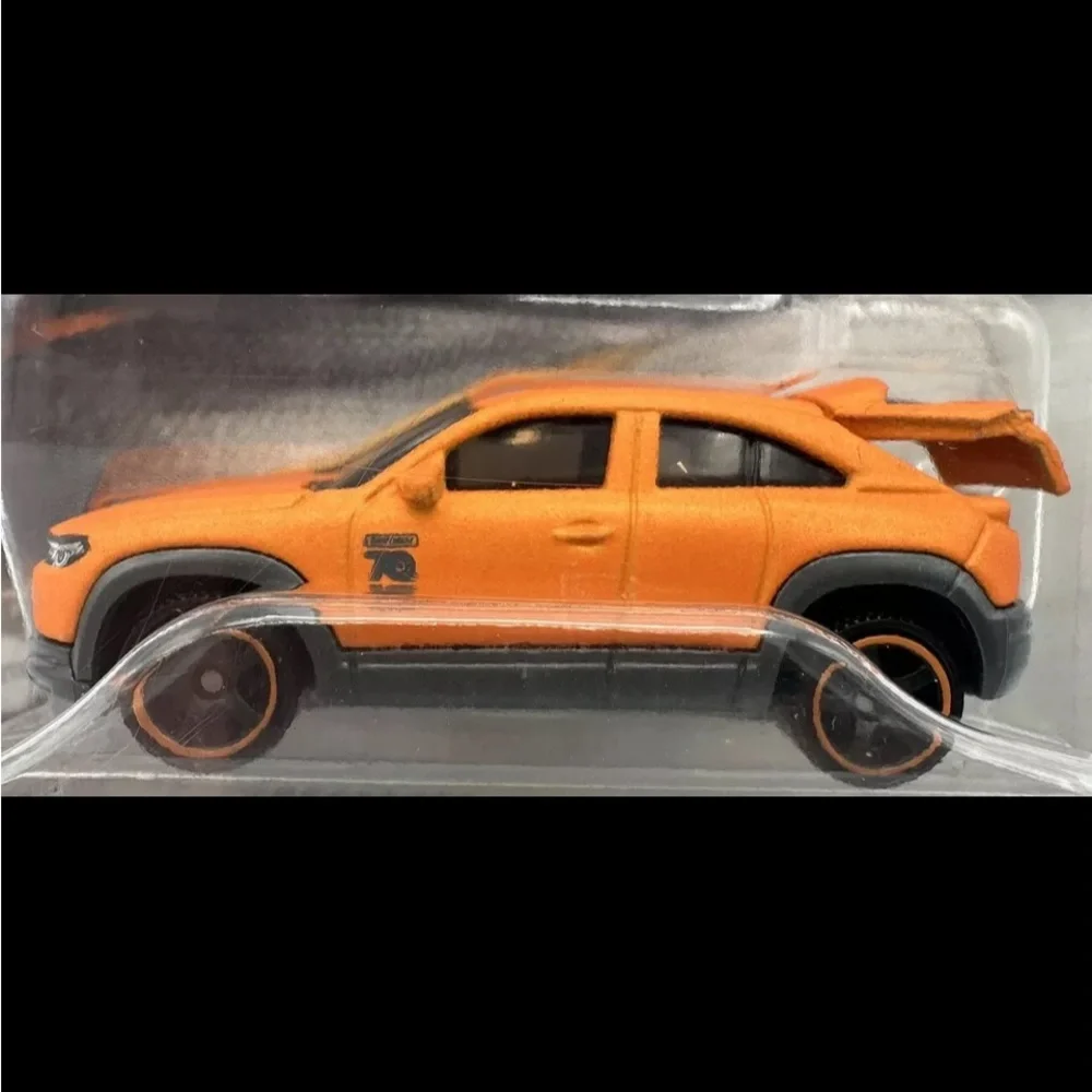 2023 Matchbox - Moving Parts Special Edition - #4 2021 Mazda MX